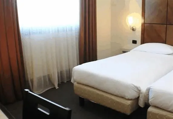 B&B Hotel Padova Fiera 3*,