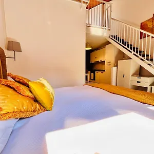 Falcone 22 Apartment Bologna